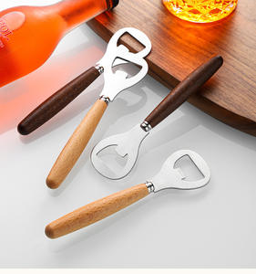 Ouvre-bouteilles en métal et en bois personnalisés en gros : le cadeau idéal pour les fêtes – Cadeaux d'ouvre-bouteilles personnalisés - Product Image 3