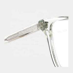 <span class=keywords><strong>Gafas</strong></span> con Marco Cuadrado que Cambia <span class=keywords><strong>de</strong></span> Color en Venta, Certificación ISO9001, para <span class=keywords><strong>Ver</strong></span> la Pizarra, Leer Libros y Hacer Tareas Cómodamente - Product Image 4