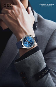 Reloj de Hombre Estilo Ejecutivo con Tres Subesferas, Seis Manecillas, Movimiento de Cuarzo y Bisel Estriado - Product Image 6