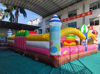 Château gonflable commercial pour événements, avec toboggan, parcours de roues et thème gâteau d'anniversaire, bonbons et anime, idéal pour location promotionnelle