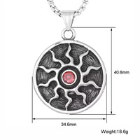 Nouveau Design Acier Inoxydable Symbole Slave Païen Soleil Roue Collier Pierre Rouge Amulette Pendentif Pour Hommes