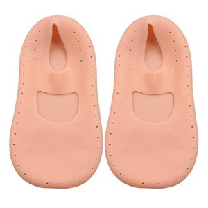 Calcetines invisibles antideslizantes de silicona, transpirables, para hombres y mujeres, uso diario informal - Product Image 1