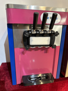 Chinese Factory Supply Commercial Automatic Multiple Colors Ice Cream Machine <strong>Maker</strong> 3 Flavor Soft Serve Ice Cream <strong>Maker</strong> - Product Image 4