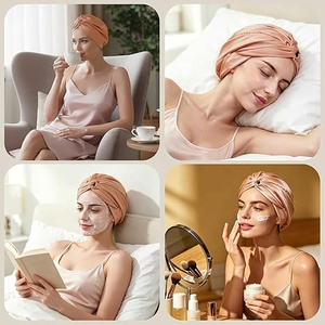 Bonnet en Soie Noir et Rose Personnalisé avec Logo pour Femmes, Idéal Cheveux Bouclés Naturels, Bonnet de Nuit avec Bande Élastique - Product Image 6