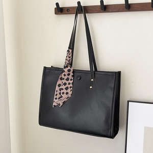 Nuevo Bolso de Mano Retro de Lujo Ligero de Cuero PU, Bolso Cuadrado de Moda para Mujer, Bolso de Hombro Individual - Product Image 1