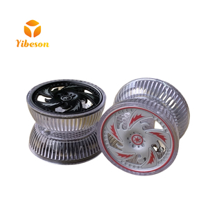 Cadeau promotionnel personnalisé, petit jouet en plastique pour enfants, design de <span class=keywords><strong>roue</strong></span> de pneu lumineuse, yo-yo à roulement, yo-yo lumineux à LED, jouet à bille rotatif - Product Image 1