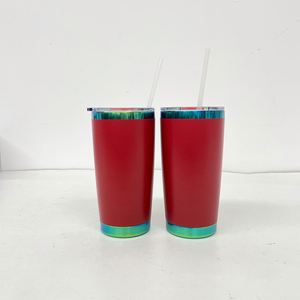 Nouvelle Arrivée US : Tasse à Café Isotherme 20oz Rouge Poudré et Vert avec Couvercle Magnétique pour Noël, Motif Laser - Product Image 2