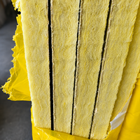 Panneau en laine de verre et feuille d'aluminium écologique moderne, isolation thermique et phonique, cloison intérieure en ossature légère en acier insonorisée