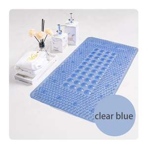 Tapis de sol en vinyle d'intérieur en PVC et PP à vidange rapide Carrelage à emboîtement avec poils souples pour une utilisation en salle de sport et le frottement des pieds - Product Image 1