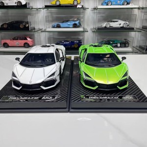 Modellino Auto Revuelto 1:18 in Resina Die-cast Personalizzato Realistico da Collezione Edizione Limitata Regalo - Product Image 4