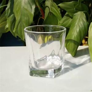 Vaso <span class=keywords><strong>de</strong></span> <span class=keywords><strong>whisky</strong></span> Bourbon Lowball con logotipo personalizable, vaso <span class=keywords><strong>de</strong></span> chupito <span class=keywords><strong>de</strong></span> <span class=keywords><strong>whisky</strong></span> <span class=keywords><strong>de</strong></span> base pesada cuadrado transparente clásico para Bar - Product Image 3