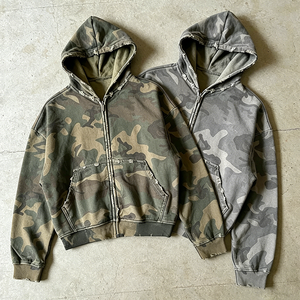 Felpe con Cappuccio Camouflage Oversize in Cotone French Terry con Logo Personalizzato, Taglio Corto e Vestibilità Ampia, Effetto Lavato con Zip per Uomo - Product Image 2