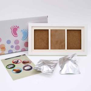 Cadre photo commémoratif pour empreintes de mains et de pieds de bébé pleine lune Aizhiyin, en bois, cadeau de <span class=keywords><strong>naissance</strong></span> pour nouveau-né, 0-6 mois, souvenir DIY, 33x17,5 cm, logo personnalisé - Product Image 6
