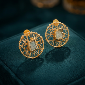 Boucles d'oreilles en pierre naturelle et perles d'eau douce pour femmes, finition plaquée or, design élégant en forme de goutte, bijoux classiques pour mariage - Product Image 3
