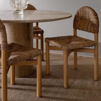 Chaise de salle à manger Grace Modern Nordic Retro en bois massif avec dossier tissé en herbe à l'eau Meubles de maison en PU pour le salon de loisirs
