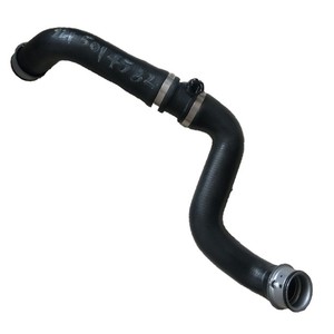 ท่อน้ำ OEM 2215014582 A2215014582ท่อระบายความร้อนหม้อน้ำสำหรับ Mercedes Benz W221 S300L <span class=keywords><strong>S350L</strong></span> - Product Image 1