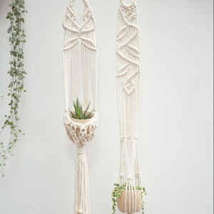 Porte-plantes en macramé ethnique traditionnel - Product Image 1