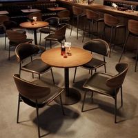 Ensemble de meubles de restaurant modernes et durables, table et chaises en bois massif et métal, luxe moderne pour hôtels, cafés, salons de thé