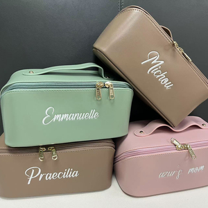 Borsa per il Trucco in Pelle Personalizzata con Ricamo - Grande Capacità, Resistente all'Acqua, Regalo per Damigelle e <span class=keywords><strong>Natale</strong></span>, per Uso in Viaggio - Product Image 3