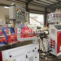 Machines de production de clôtures/rampeaux/clôtures de jardin en PVC vinyle, extrudeuses plastiques à double vis de haute qualité