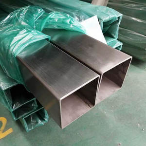 Vente en gros d'usine 201 202 301 304 304L 321 316 316L tubes en acier inoxydable sans soudure en forme de 2205u - Product Image 4