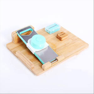 Planche à découper en bambou et en <span class=keywords><strong>bois</strong></span> durable, adaptée aux personnes amputées d'une seule main, avec des plateaux et une planche à fromage en bambou et un couteau - Product Image 2