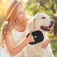 Gant de toilettage pour chien et chat