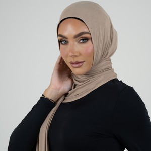 Écharpe en jersey de bambou de haute qualité, hijab extensible, foulards pour la tête, étoles pour femmes, hijab en coton en vente - Product Image 5