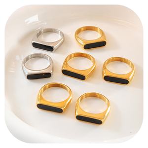 Anillo de Dedo Ajustable de Acero Inoxidable Chapado en Oro de 18k de Alta Calidad, Diseño Geométrico Clásico, Color Dorado - Product Image 1