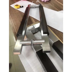 <span class=keywords><strong>Poignée</strong></span> <span class=keywords><strong>de</strong></span> traction moderne en aluminium couleur or pour <span class=keywords><strong>porte</strong></span> en verre pour hôtels villas appartements ateliers entrepôts centres commerciaux - Product Image 4