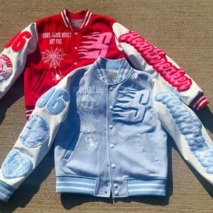 Chaqueta Deportiva Retro para Hombre con Múltiples Parches Bordados, Apta para el Estilo Retro Y2K y las Tendencias de Moda Urbana - Product Image 1