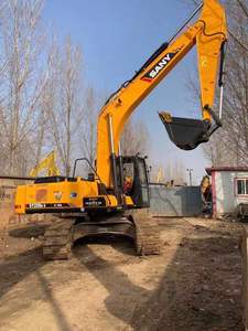 Excavadora SANY SY235 de 23 toneladas con alta fuerza de excavación y motor Mitsubishi con pocas horas de trabajo, en venta a bajo precio. - Product Image 1