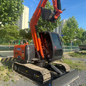 Excavadora Usada HITACHI ZX70 de 7 Toneladas, Excavadora Hidráulica Mediana sobre Orugas, Original de Japón, Buen Estado, Pocas Horas, Económica - Product Image 1