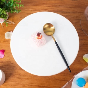 Bandeja de porcelana de forma redonda blanca para postres, soporte de exhibición de magdalenas, soporte de cerámica para pasteles con cubierta de cúpula de cristal, 10 y 11 pulgadas, venta al por mayor - Product Image 5