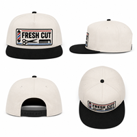 Casquette Snapback Unisexe Réglable en Toile de Coton à 6 Panneaux à Visière Plate avec Patch Barber Signboard, pour Commandes en Gros, Adaptée aux Quatre Saisons, Vente en Gros