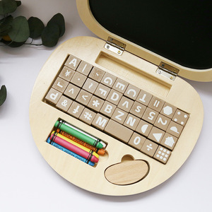 Montessori Esintili Ahşap Oyuncak Bilgisayar, Yeni Yürümeye Başlayan Çocuklar İçin Eğitici Rol Yapma Oyunu İngilizce Alfabe Klavyesi EN71 CPC - Product Image 3