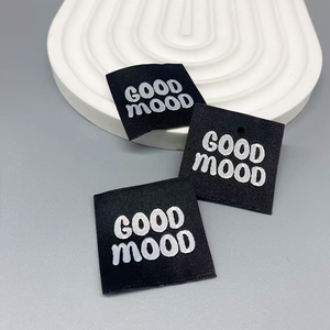 Chất Lượng Cao Tùy Chỉnh Thân Thiện Với Môi Tự Dính <span class=keywords><strong>Polyester</strong></span> Dây Kim Loại Nhãn Nóng Chảy Dính Dệt Nhãn Cho Quần Áo - Product Image 5