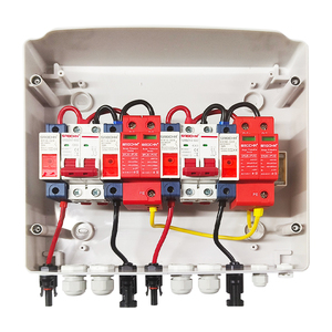 Kotak kombinasi <span class=keywords><strong>PV</strong></span> fotovoltaik surya DC 1000V, peralatan distribusi daya pemasangan dinding bersertifikasi CE Input <span class=keywords><strong>2</strong></span> Output IP65 - Product Image 1