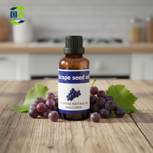 น้ำมันเมล็ดองุ่นบริสุทธิ์ 100% สำหรับบำรุงผิว ช่วยกระชับรูขุมขน ลดเลือนริ้วรอย พร้อมคุณสมบัติต้านอนุมูลอิสระ น้ำหนักเบา ชุ่มชื้น ขายส่งจำนวนมาก - Product Image 1