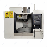 Centre d'usinage vertical CNC 3/4/5 axes, VMC 850 960 1060 1270 avec guidage linéaire pour tournage