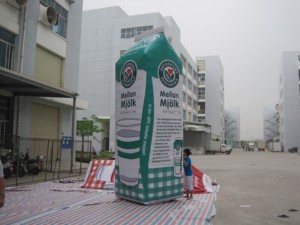 Inflatable Milk Carton for outdoor sale advertising events - Product Image 4