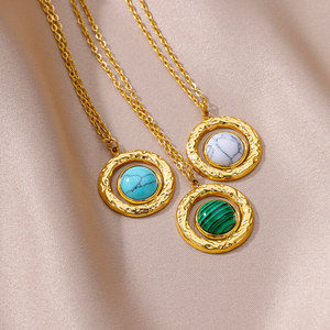 Collar de Acero Inoxidable con Baño de Oro de 18k y Turquesa Incrustada, Estilo Retro Europeo y Americano, Cadena para Clavícula con Personalidad Elegante - Product Image 4