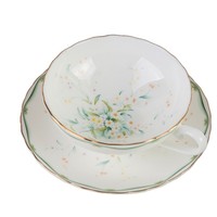 Ensemble tasse et soucoupe en porcelaine fine de style Instagram, motif floral japonais, bord doré, 110 ml, pour le thé de l'après-midi printanier