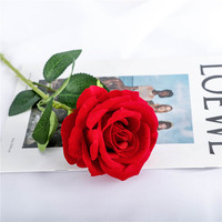 2021 Offre Spéciale français romantique décoration de mariage artificielle Rose fleur bricolage velours soie fleur pour fête maison