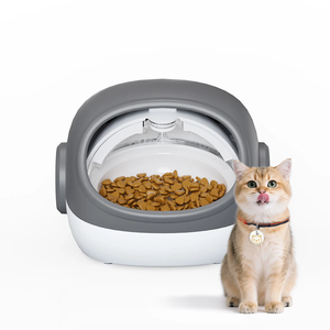 Distributeur automatique de nourriture pour chats Vansity avec appel vocal RFID, garantissant que les animaux de compagnie reçoivent une alimentation exclusive, distributeur de nourriture pour animaux avec porte à capteur - Product Image 1