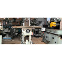 Machine à percer et à fraiser ancienne ZX6350C, table de 800x240 mm, broche de 80-1550 tr/min, équipement métallique d'usine de service moyen