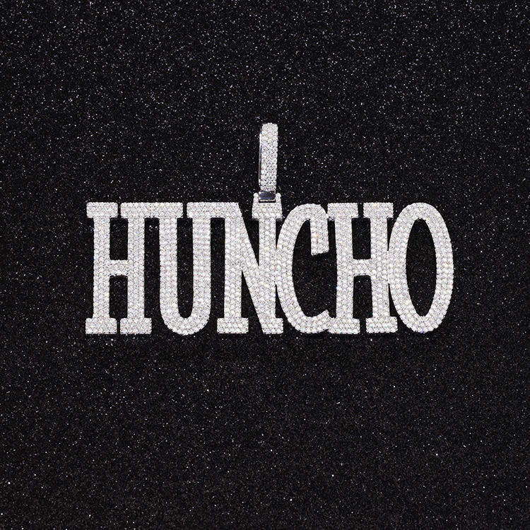 ขาว-เงิน-มอยซาไนต์