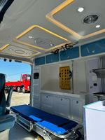 Ambulance de transport de patients en soins intensifs Futian T8, équipée d'un système de civière automatique, vendue directement par le fabricant
