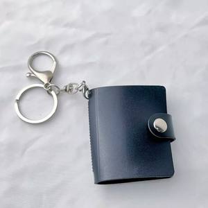 สมุดภาพขนาดเล็กสีสันสดใส 2 นิ้ว พร้อมพวง<span class=keywords><strong>กุญแจ</strong></span> อัลบั้มรูปภาพส่วนตัวทำจากหนัง PU ขนาด 3.5 ซม.*5 ซม. สำหรับเป็นของที่ระลึก - Product Image 3