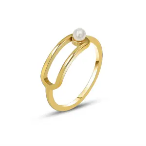 2022 New Arrivals Hot Sales Stainless Steel Classic Pearl Ring Simple Clip Design Gold Ring For Women